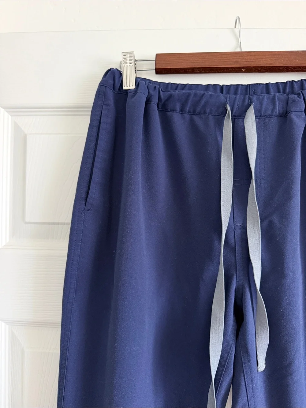 FIGS Pisco Straight Leg Scrub Pants Men’s Small Navy FM4500 Medical Uniform